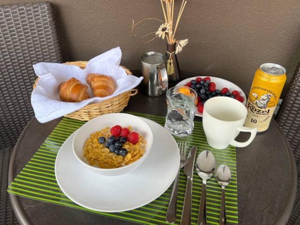 Luxury Apartment In Prague And Free Parking المظهر الخارجي الصورة